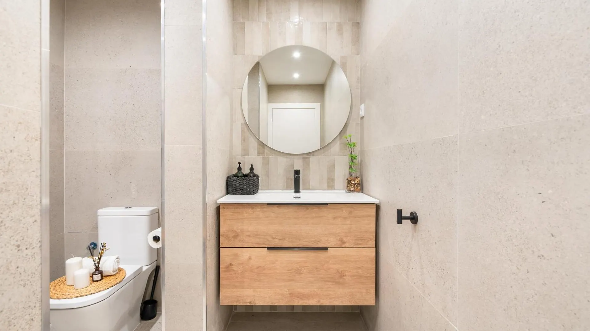 Lodging Apartments Liceu G2 Barcelona 0*,  Hiszpania