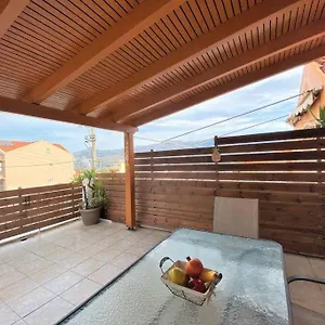 https://makis-comfy-apartment-near-city-center.kefaloniahotels.net