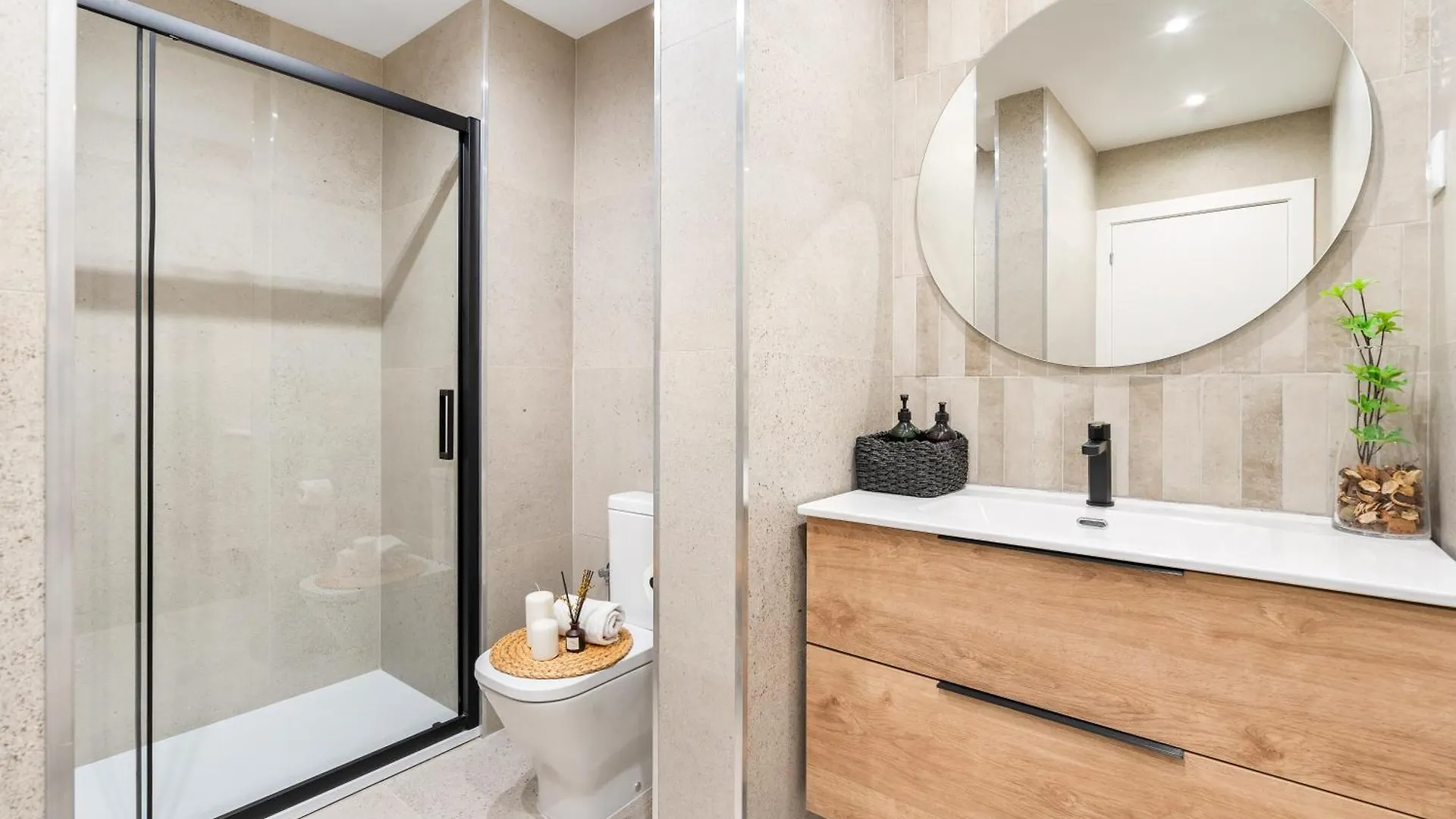 Lodging Apartments Liceu G2 Barcelona